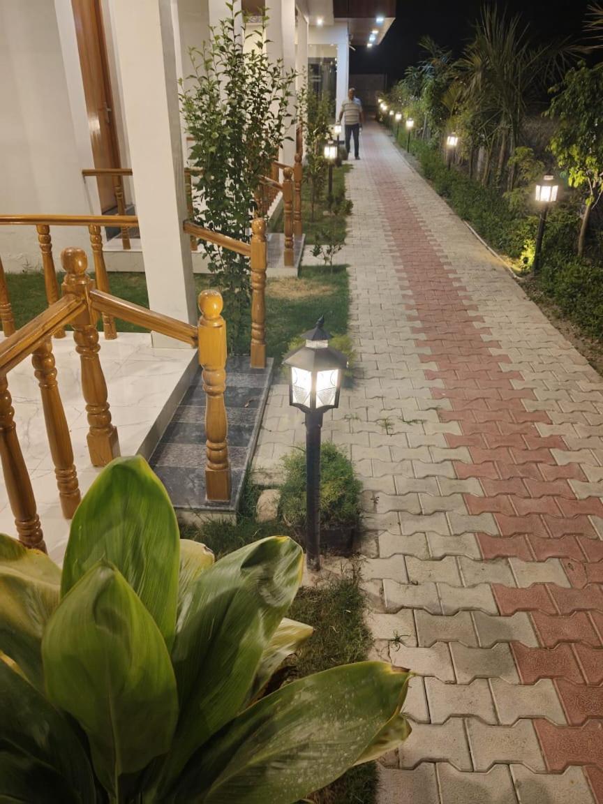 Corbett Jungle Breeze Resort Ramnagar  Exterior photo