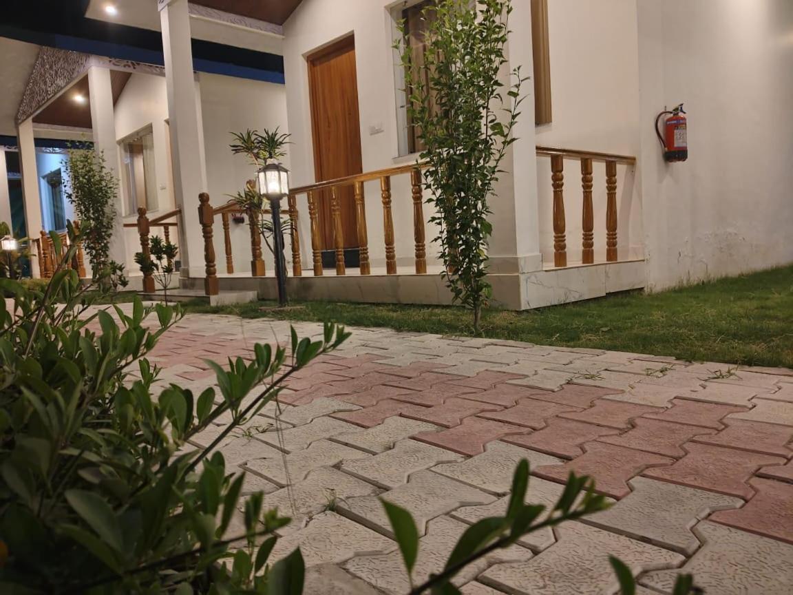 Corbett Jungle Breeze Resort Ramnagar  Exterior photo